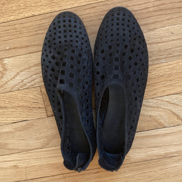 Arche Women's Soft Nubuck Leather Shoes - Picture 1 of 6